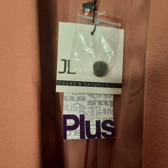 NWT Laura Plus Pink Blazer - Picture 12 of 12